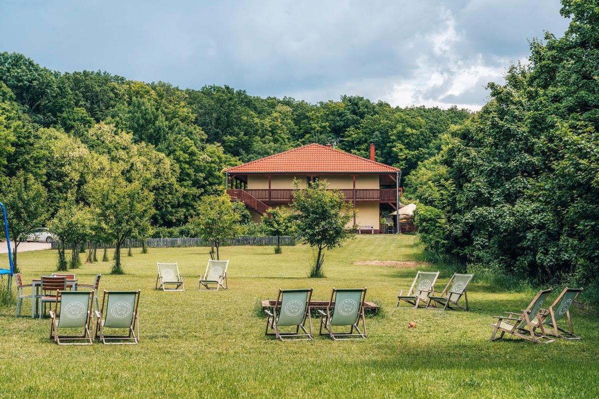 Farma Ovčí Terasy Nemcicky (Breclav) Exterior foto